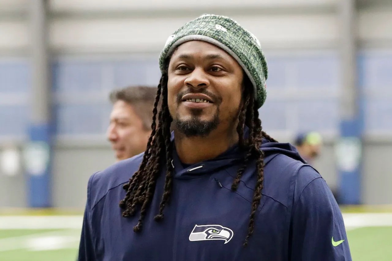Former Seahawks RB Marshawn Lynch arrested in Las Vegas, charged with