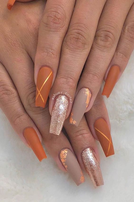 Fall Nails Inspiration For This Autumn Featuring Gel Polish