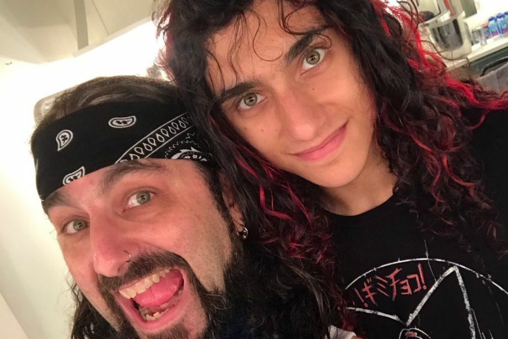 Mike Portnoy Reveals A Dream Theater Song He Could Play While Eating
