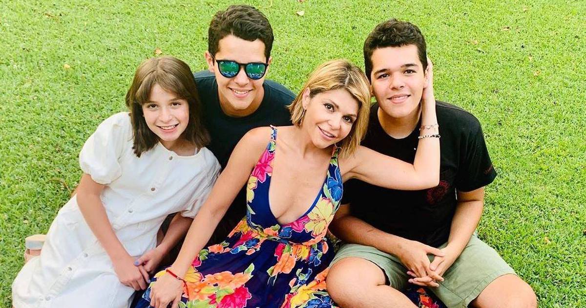 The children of Itatí Cantoral and Eduardo Santamarina are gallants and