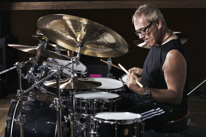 Vinnie Colaiuta Drummer Modern Drummer Magazine