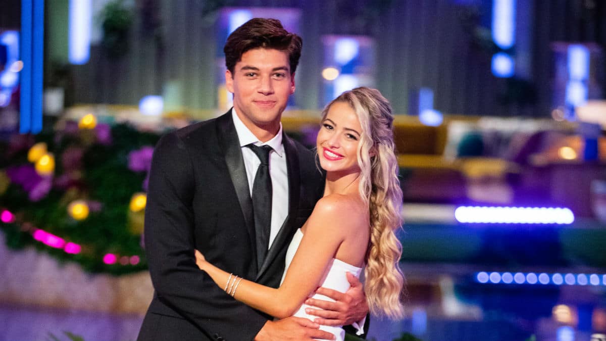 Are Zac and Elizabeth still together? Love Island 2019 winners intrigue