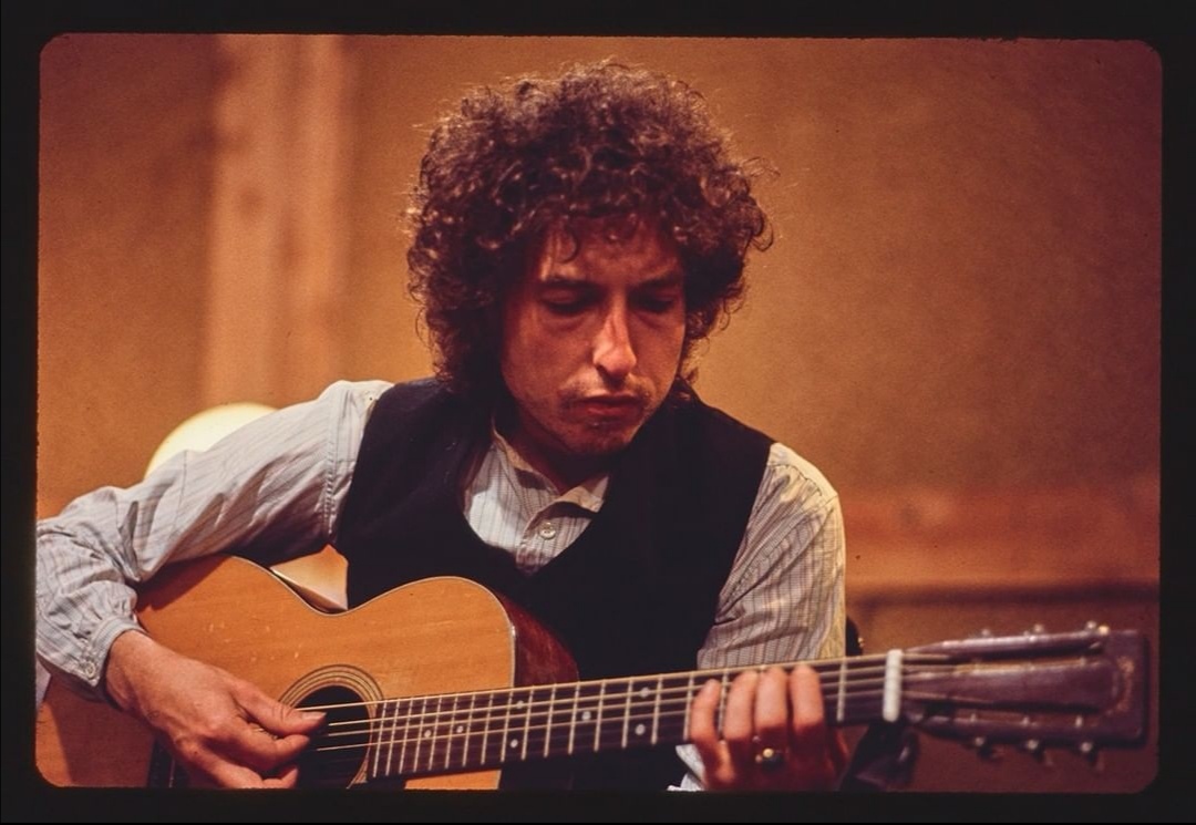 The Veteran SingerSong Writer ‘Bob Dylan’ Continues to be Worth Many