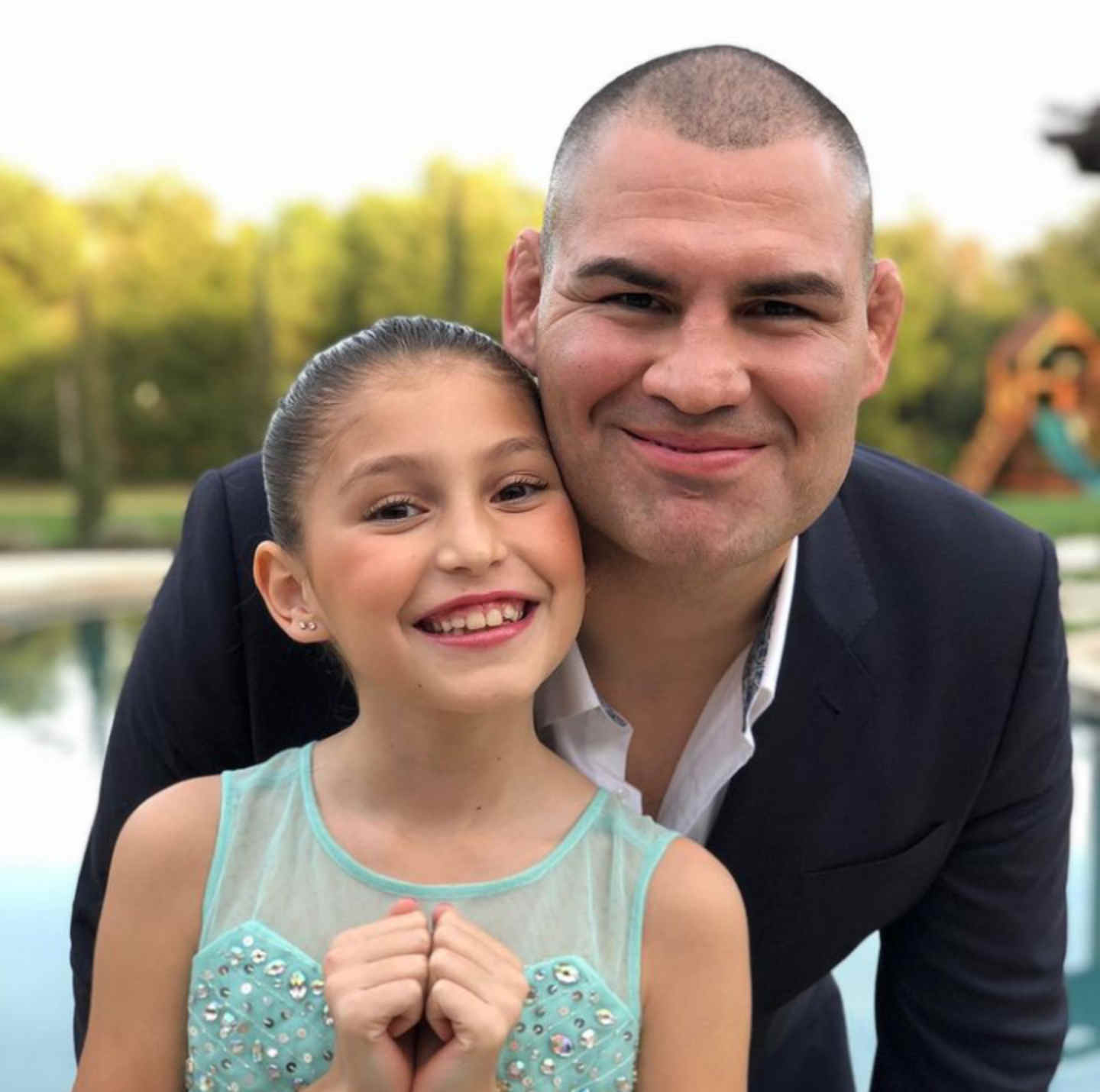 Coral Love Velasquez Bio Cain Velasquez Daughter MySportDab