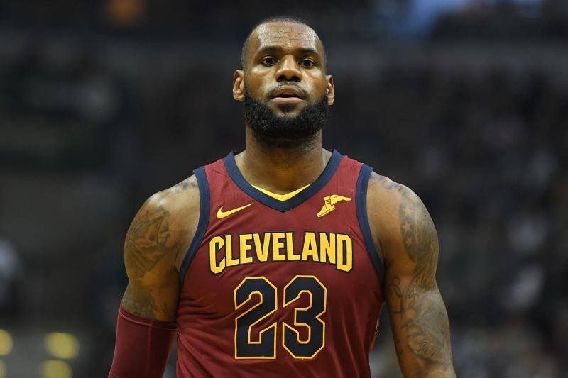 Lebron James Wiki Age Wife Kids Net Worth House Facts To Know Images