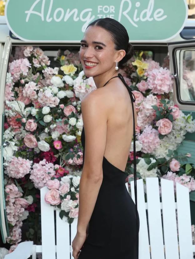 Emma Pasarow Age, Wiki, Biography, Height, Parents, Ethnicity