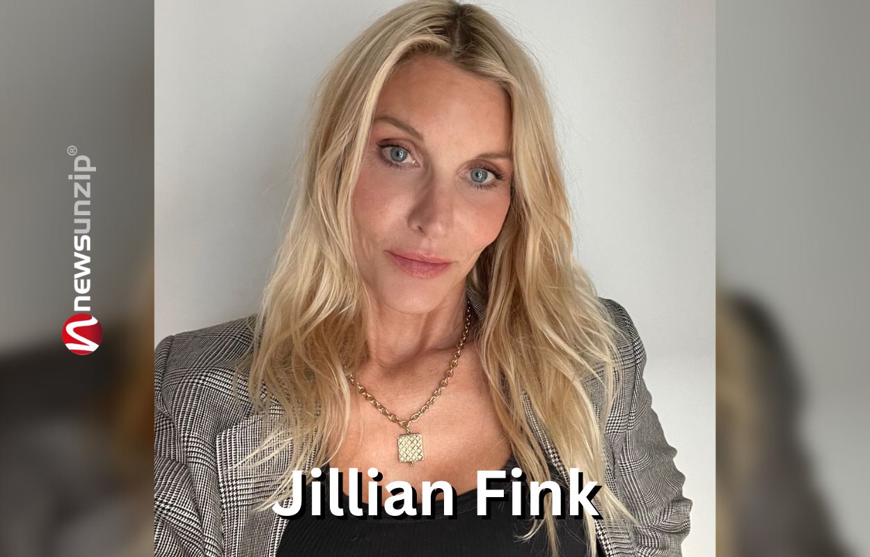 Jillian Fink Wiki, Age, Birthday, Net worth, Height, Husband, Kids