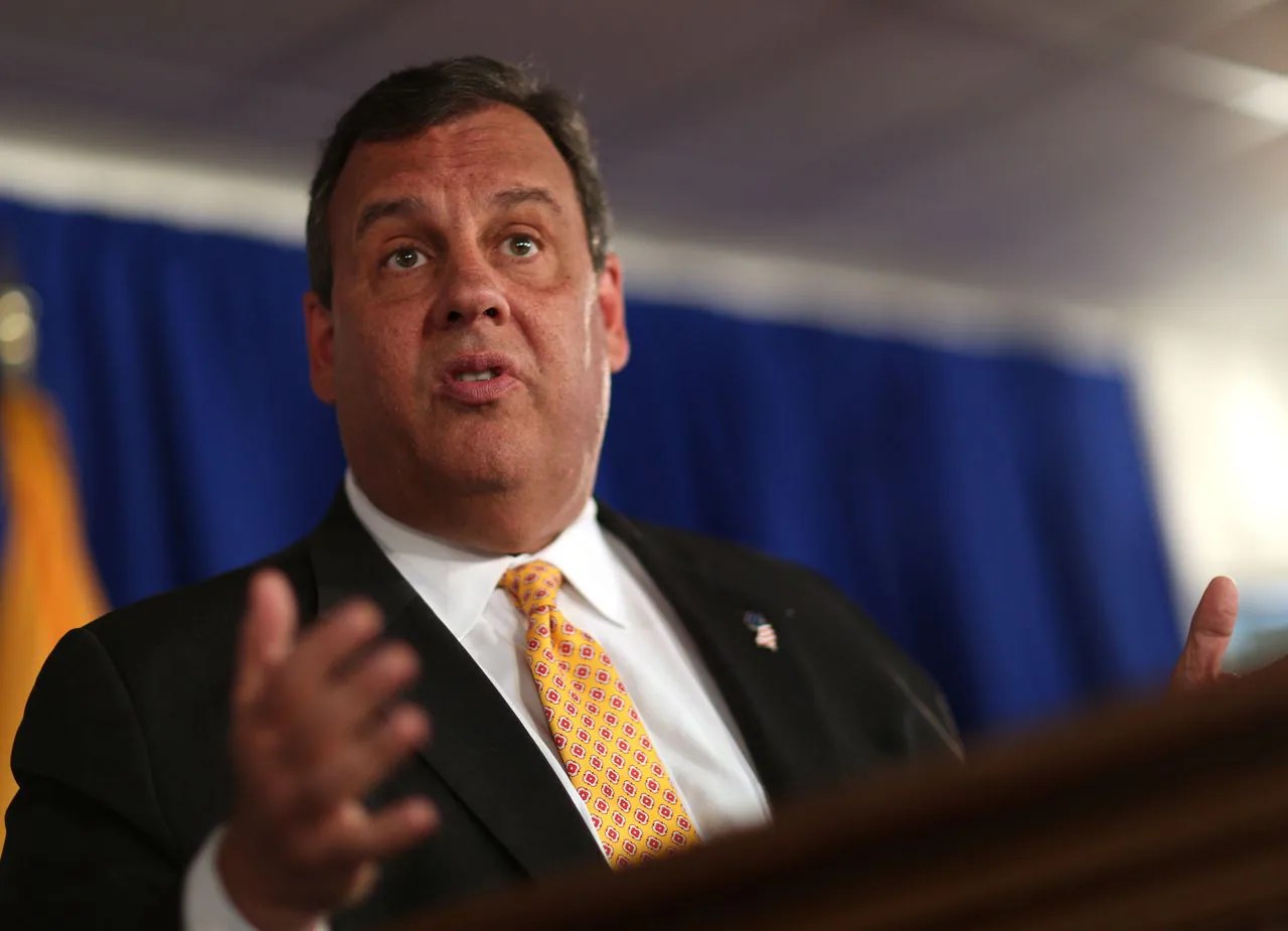 ExN.J. Gov. Chris Christie spends 5th day in hospital for COVID19