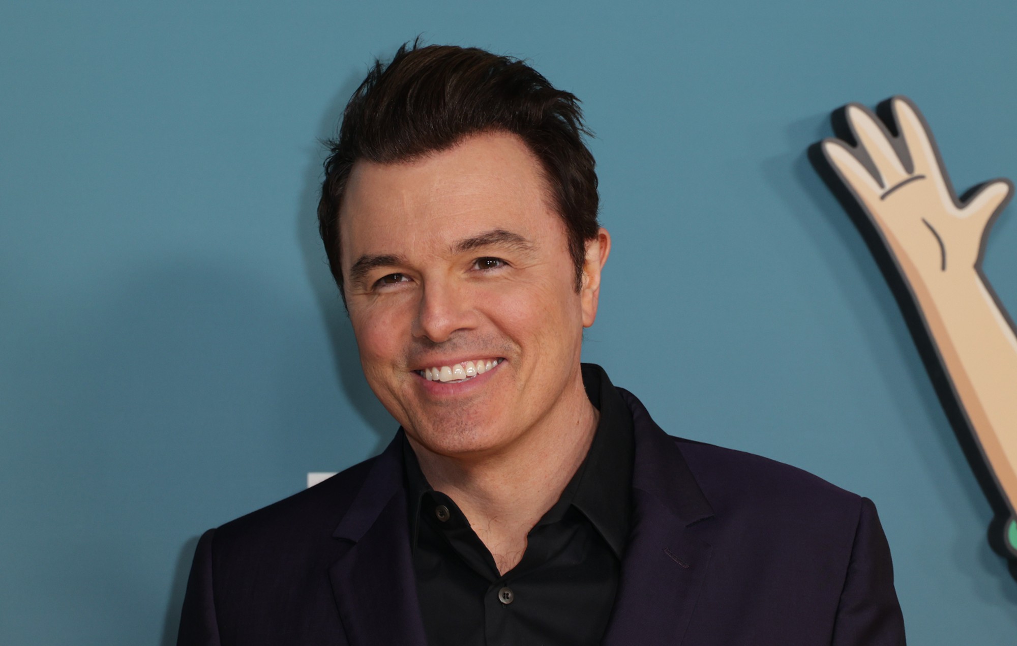 Seth MacFarlane quits 'Family Guy' and 'American Dad' until writers