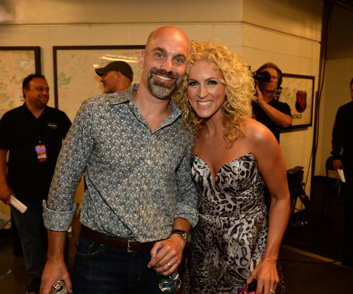 Little Big Town singer Kimberly Schlapman adopts baby girl Dolly Grace