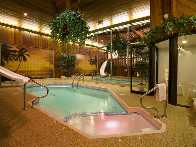 Fantasy suites bring exotic getaways close to home OnMilwaukee