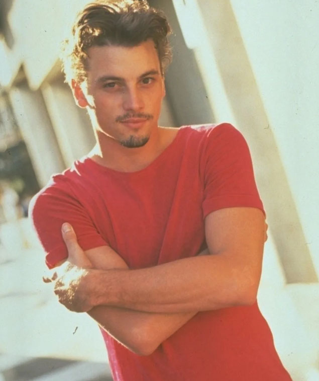 Skeet Ulrich Bio, Age, Height, Kids, Wife, Life, Net Worth Overlook Press