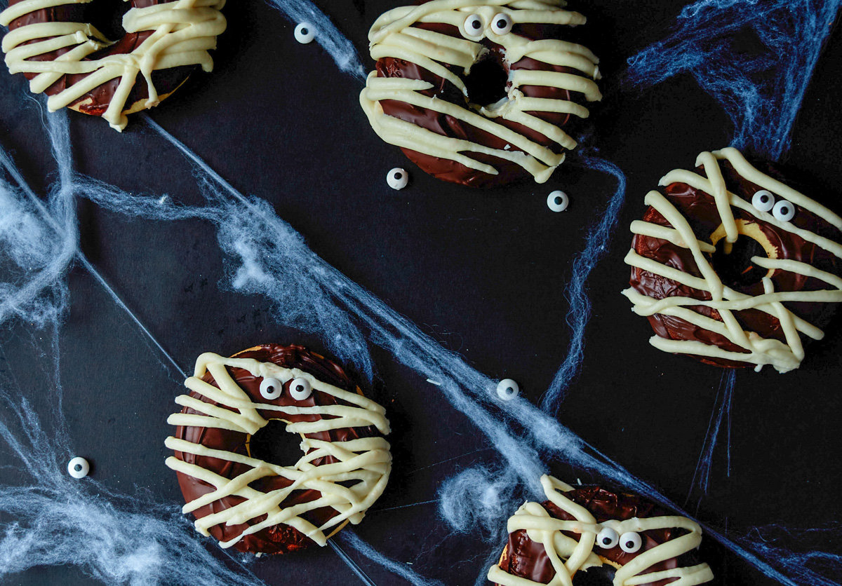 halloween donuts