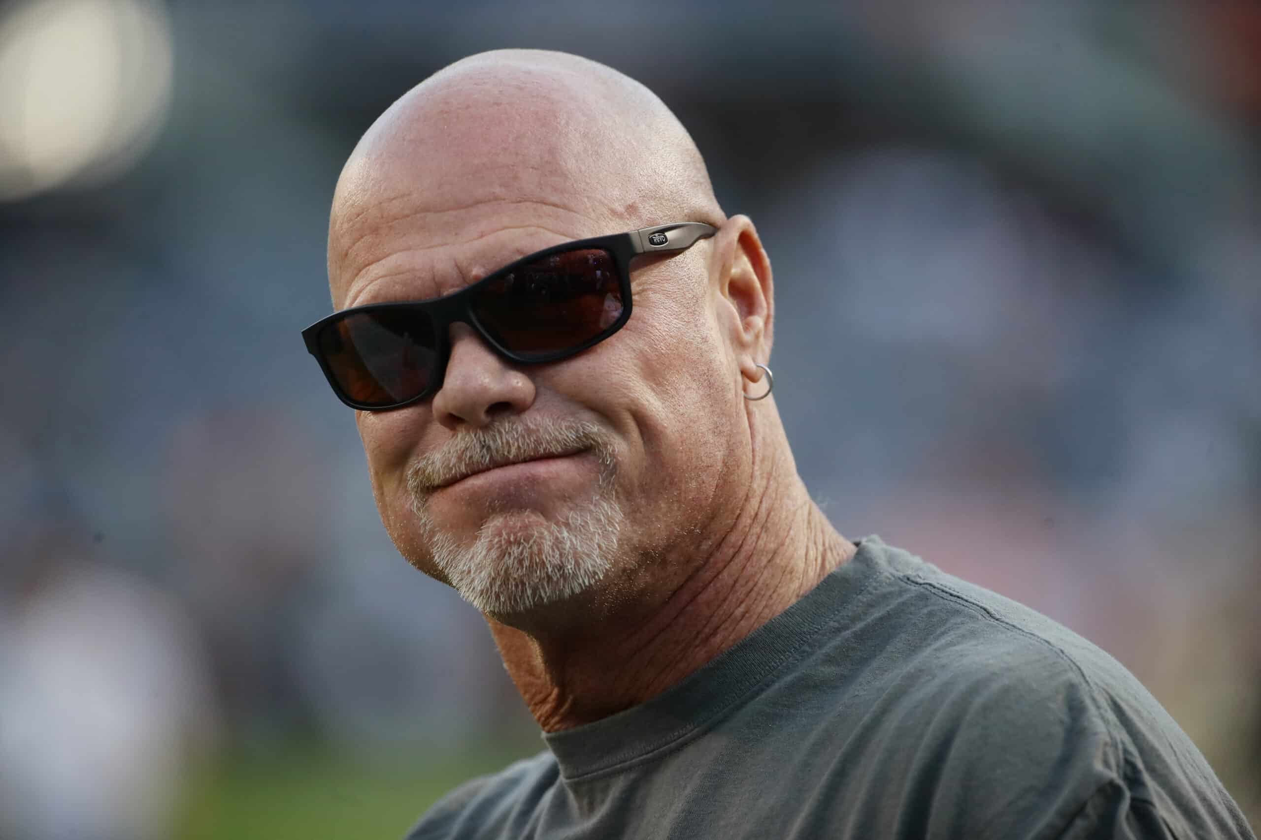 The Life And Career Of Jim McMahon Story)