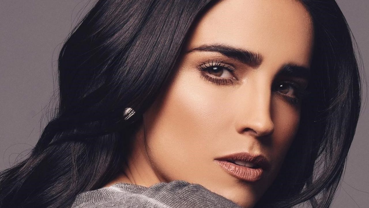 Bárbara de Regil revela las cirugías de su cuerpo y deja en shock a sus