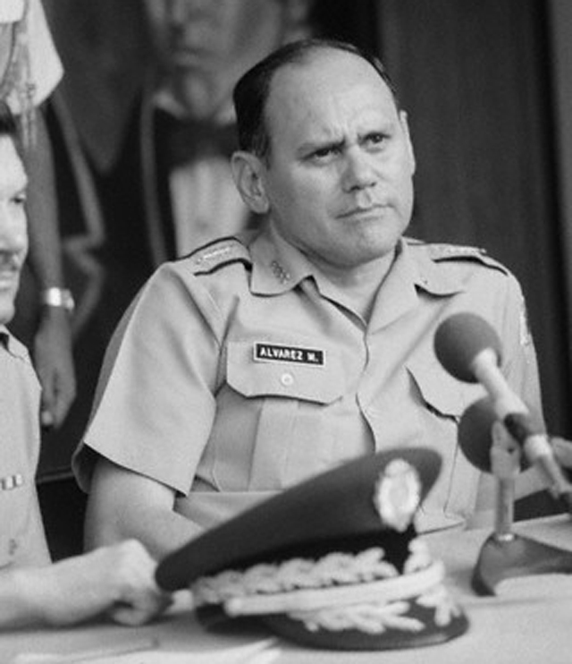 General Gustavo Àlvarez Martìnez Exjefe de las Fuerzas Armadas de Honduras, tìo del polìtico nacionalista Óscar Álvarez.