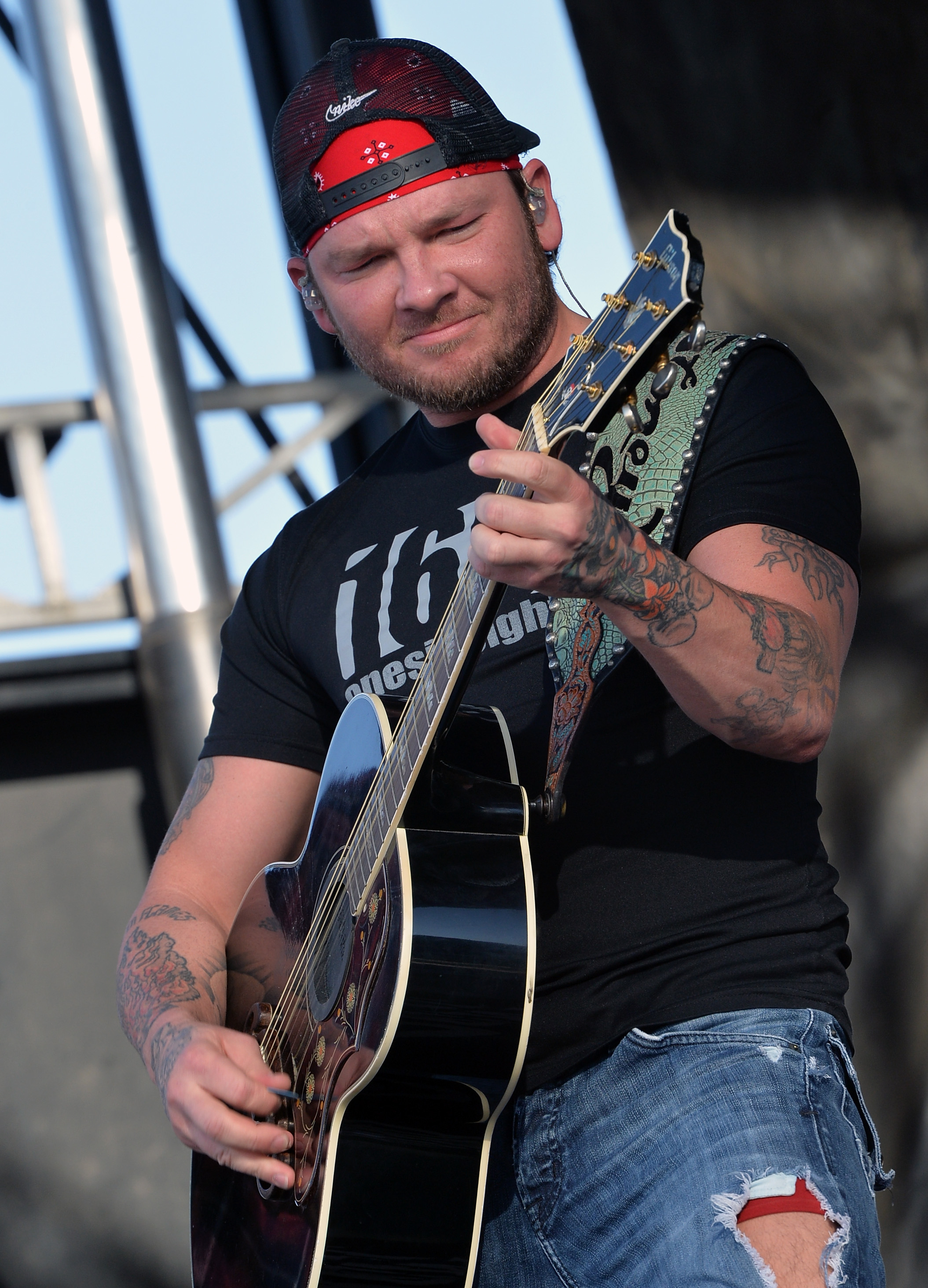 Texas Artist Stoney LaRue Discusses His New Album and Opry Debut