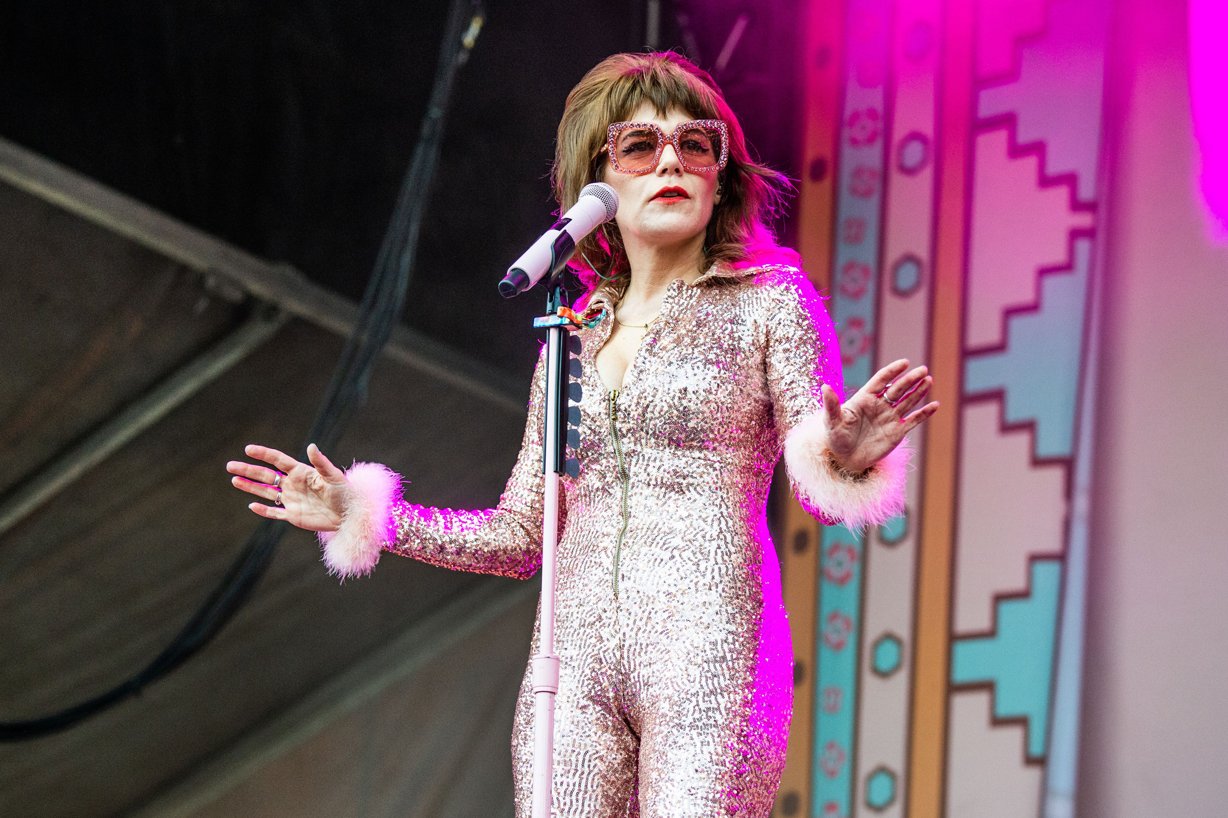 Jenny Lewis Talks Her Tour With Harry Styles Rolling Stone