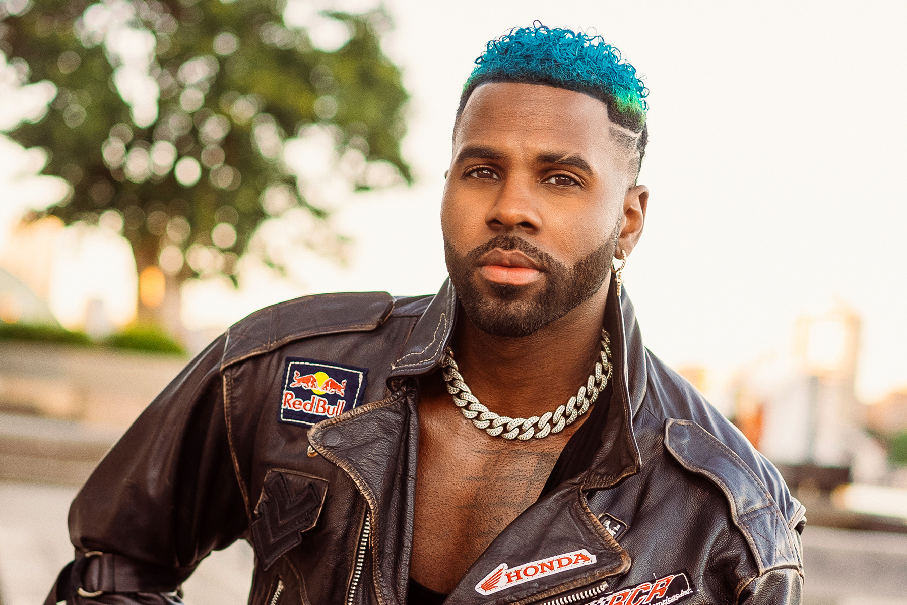 Jason Derulo Shares New Summer Single 'Slow Low'