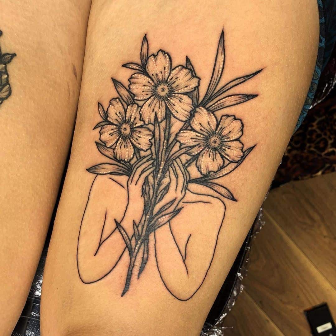 30+ Sexiest Thigh Tattoo Designs For Girls Saved Tattoo