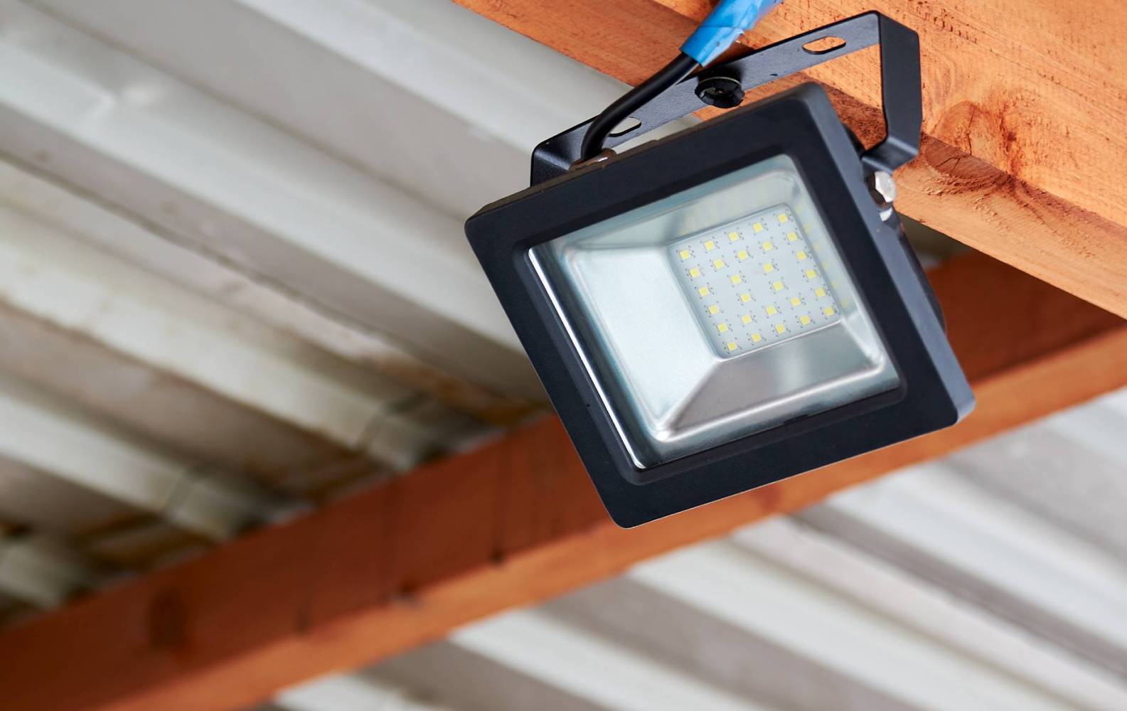 What are the Best Places to Place Floodlights? Southern Electrical