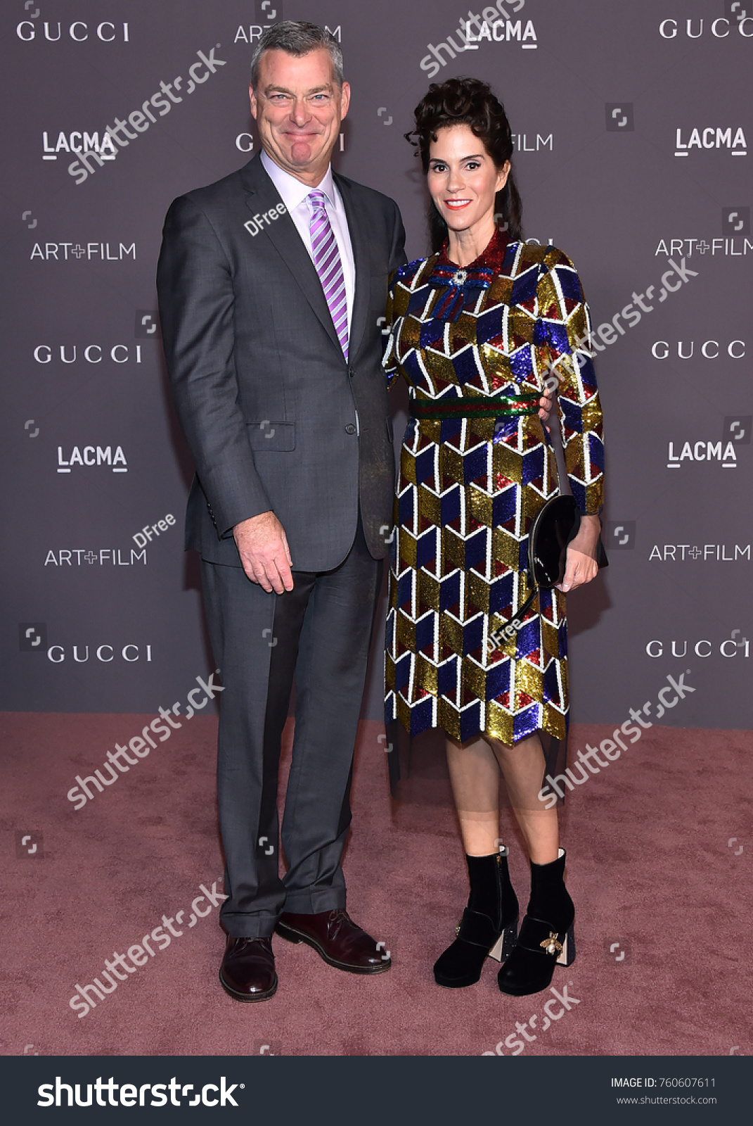 5 Jami gertz antony ressler Gambar, Foto Stok & Vektor Shutterstock