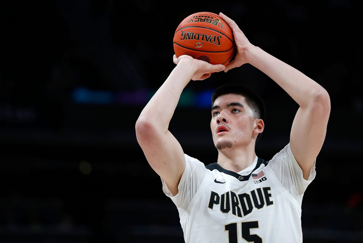 Purdue Center Zach Edey Unanimously Voted to 202223 Preseason AllBig