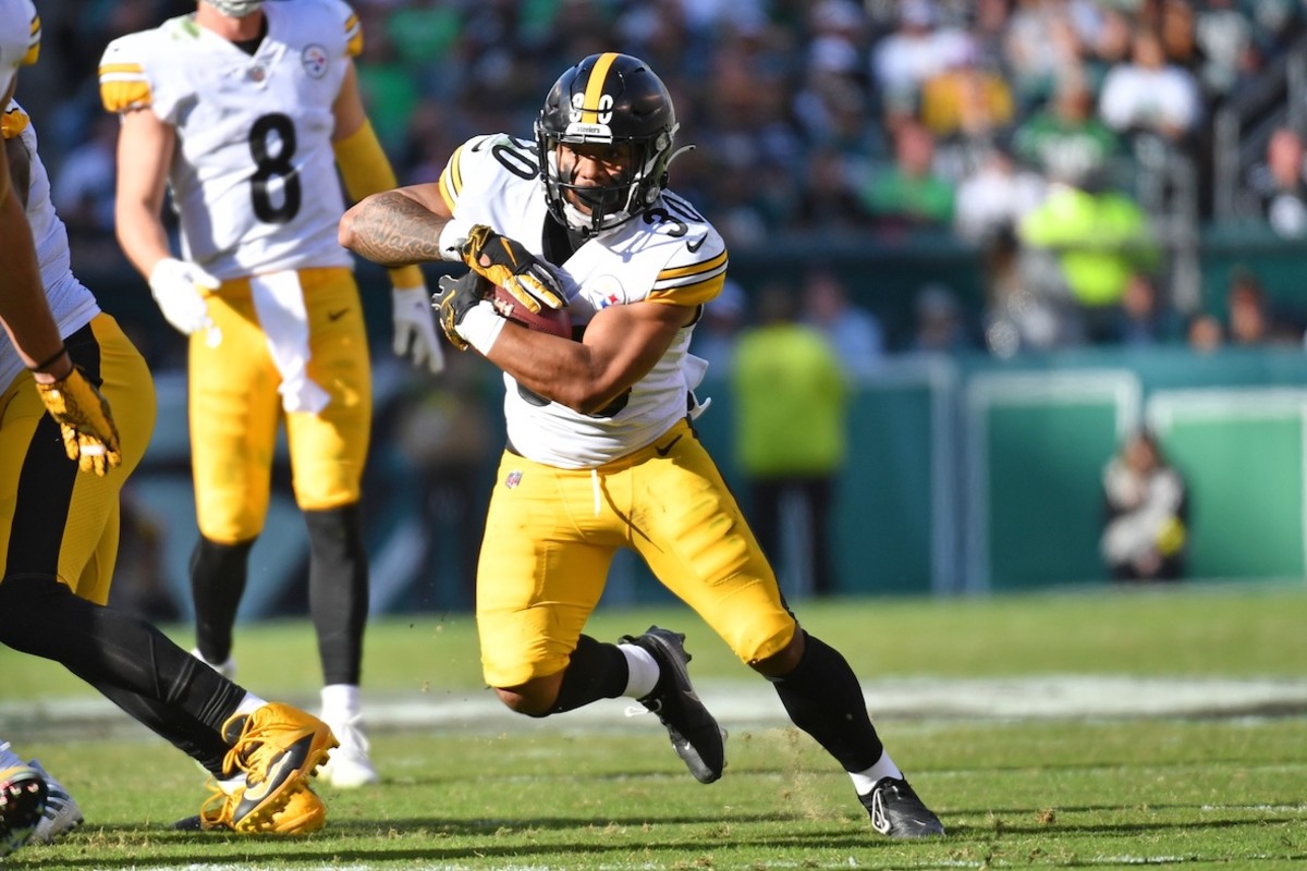 Pittsburgh Steelers RB Jaylen Warren Expects to Return for Falcons Game