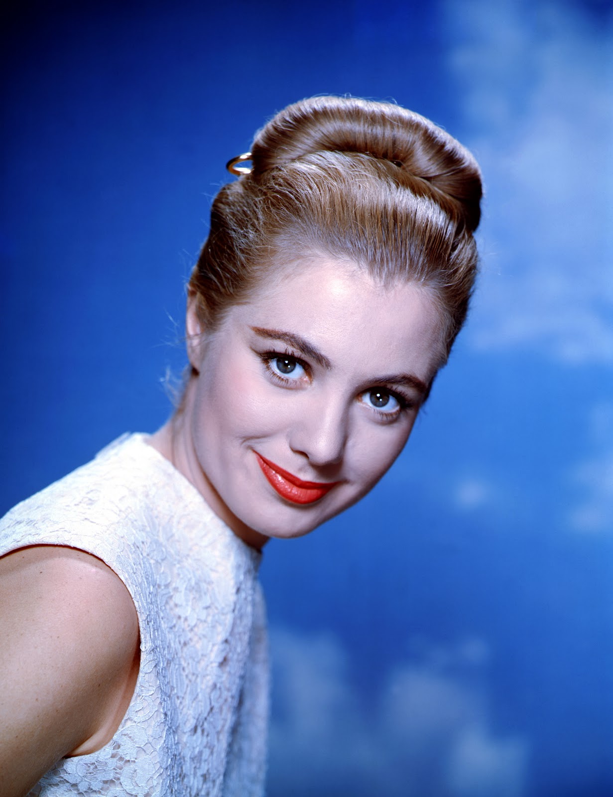 Shirley Jones' City Chicken Silver Screen Suppers