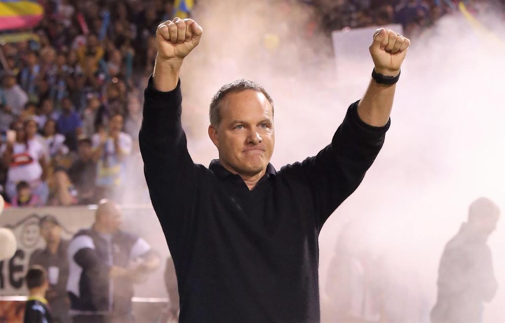 ERIC WYNALDA JOINS DOWNTOWN LAS VEGAS • SoccerToday