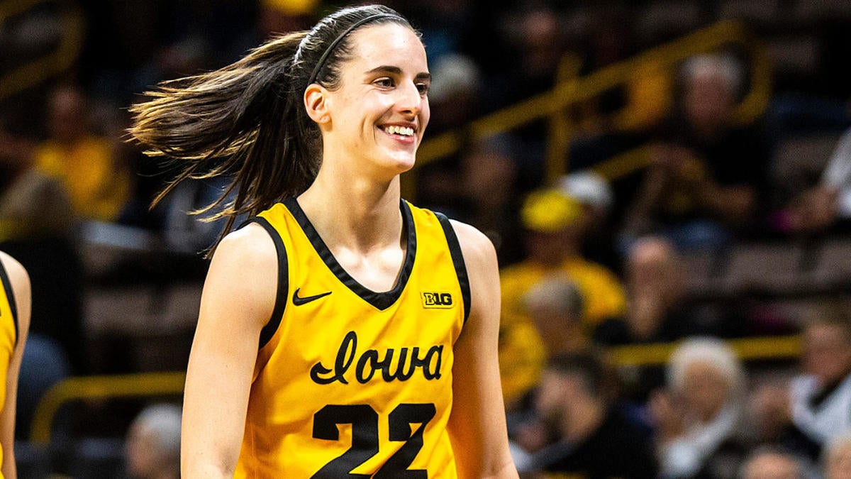 “Very special basketball player” Iowa star Caitlin Clark receives NBA