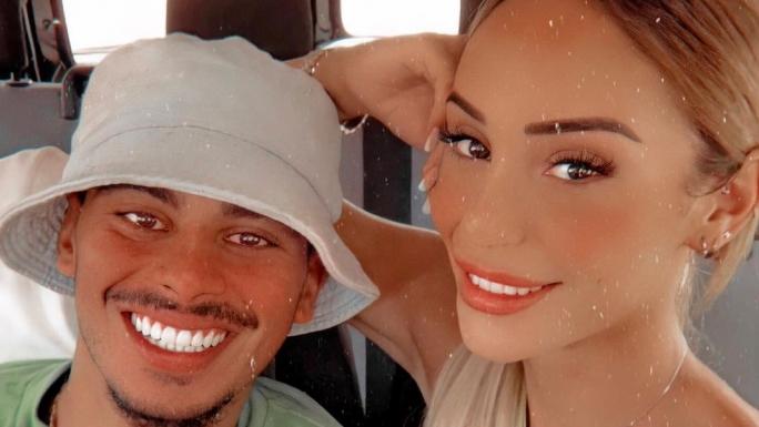 Melanie Orlenko Elle Clashe Son Ex Greg Yega Le Prend Personnellement