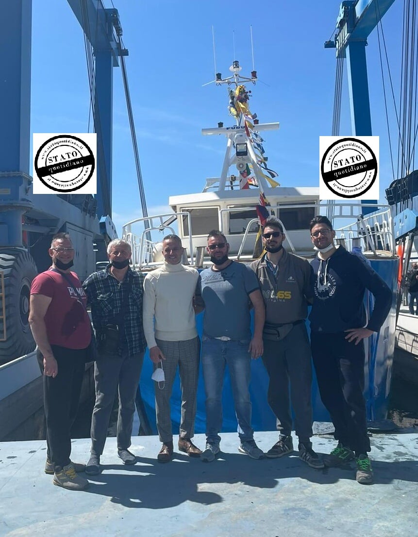 Finalmente Diadema Storico Motopeschereccio Realizzato Completamente A Manfredonia