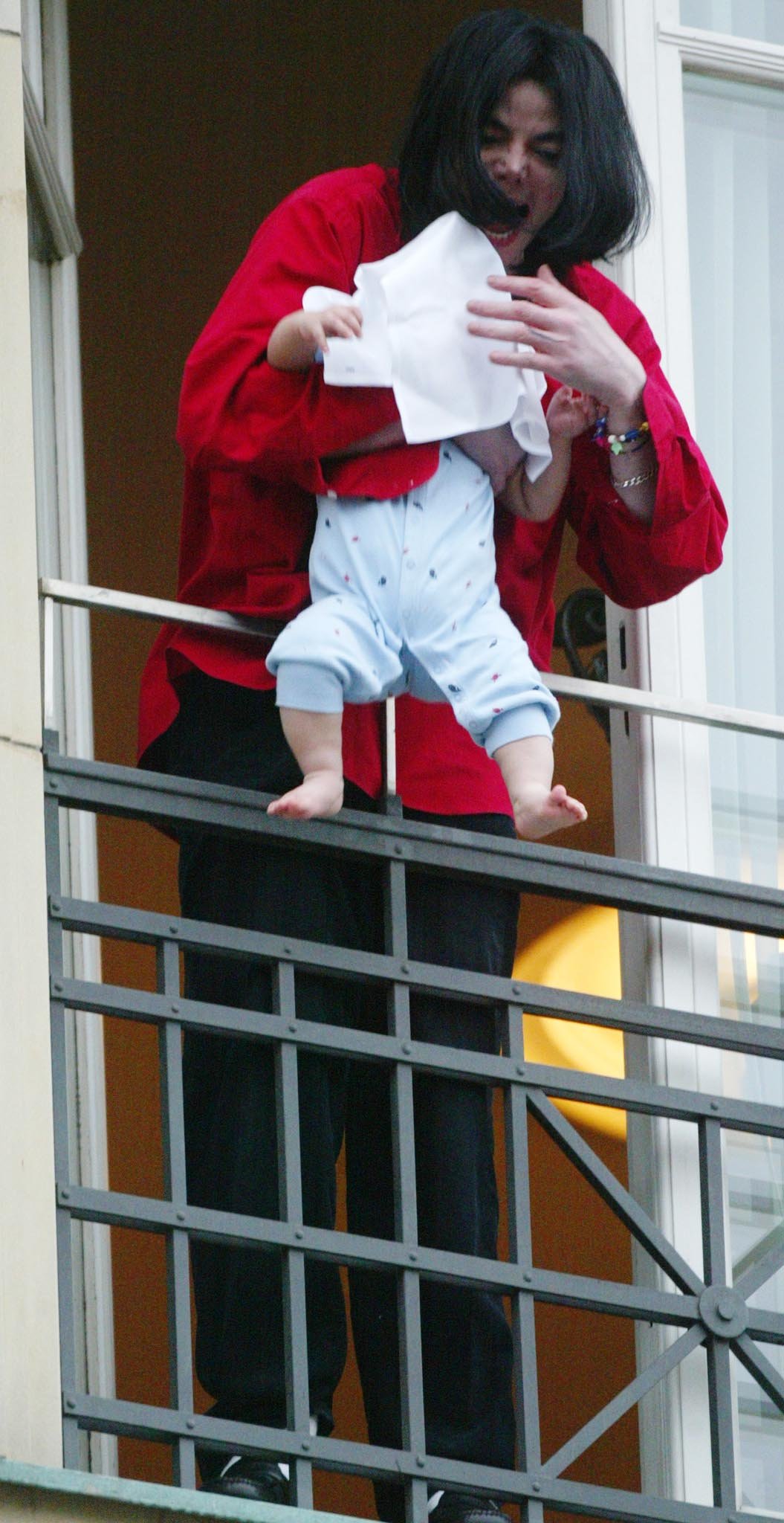 Michael Jackson Dangling Baby Captions Save