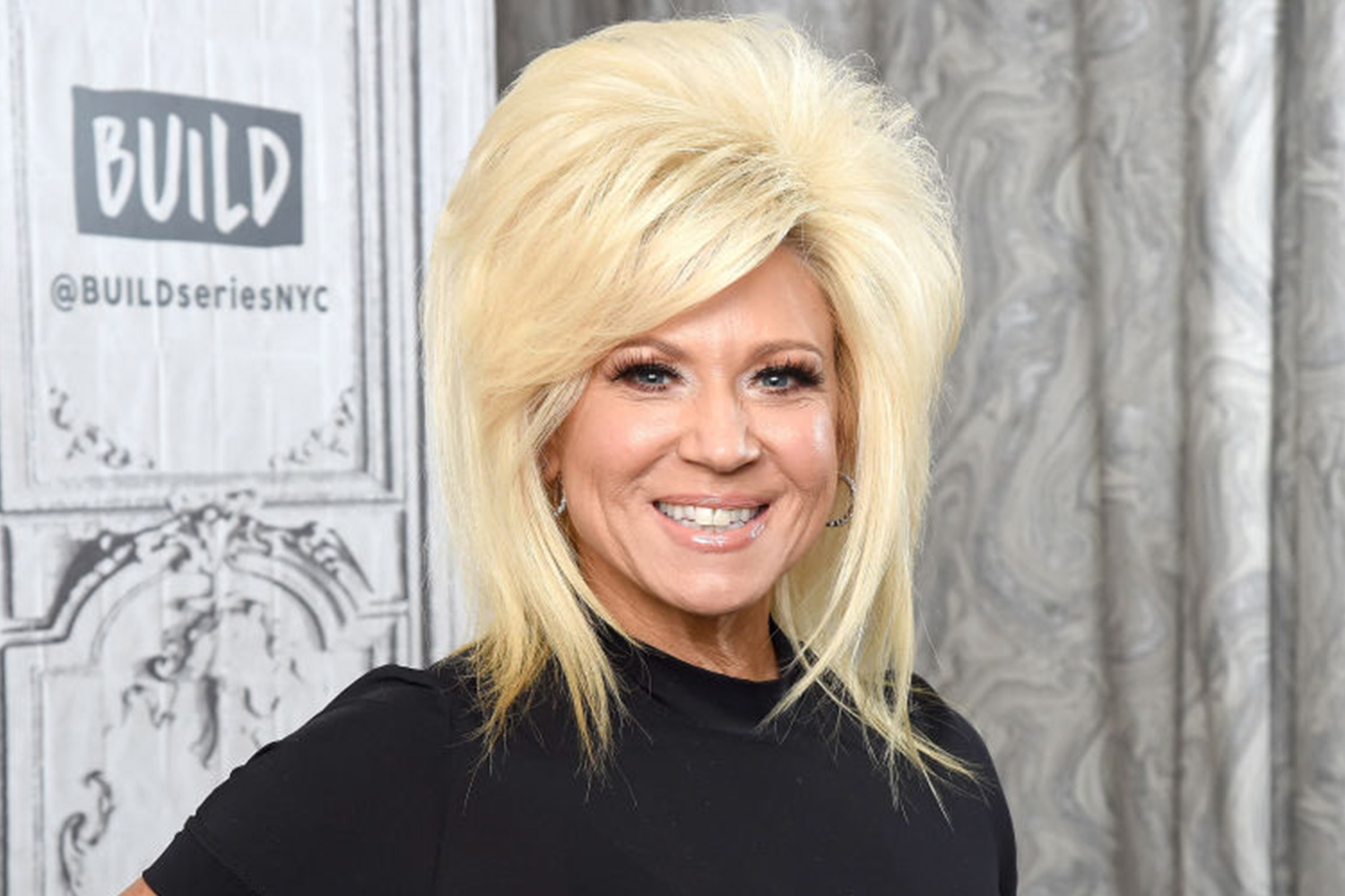 How much does Long Island Medium’s Theresa Caputo make per episode