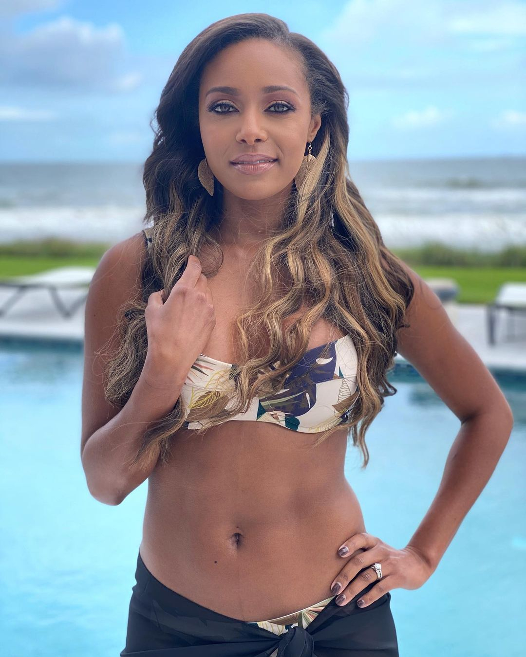 Who is AEW star Brandi Rhodes and what is her net worth? The US Sun