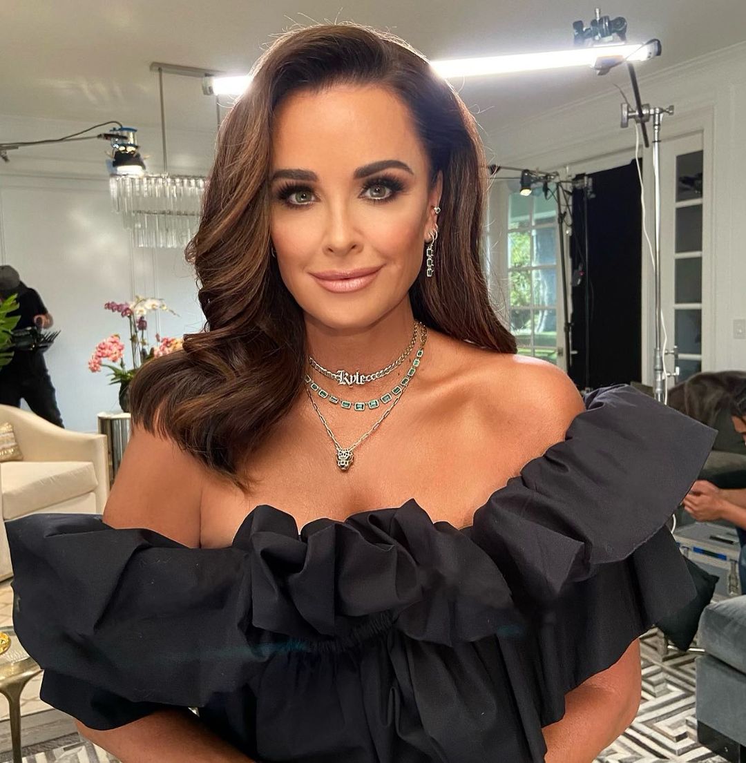 RHOBH star Sutton Stracke says Kyle Richards 'dragged her' to inject