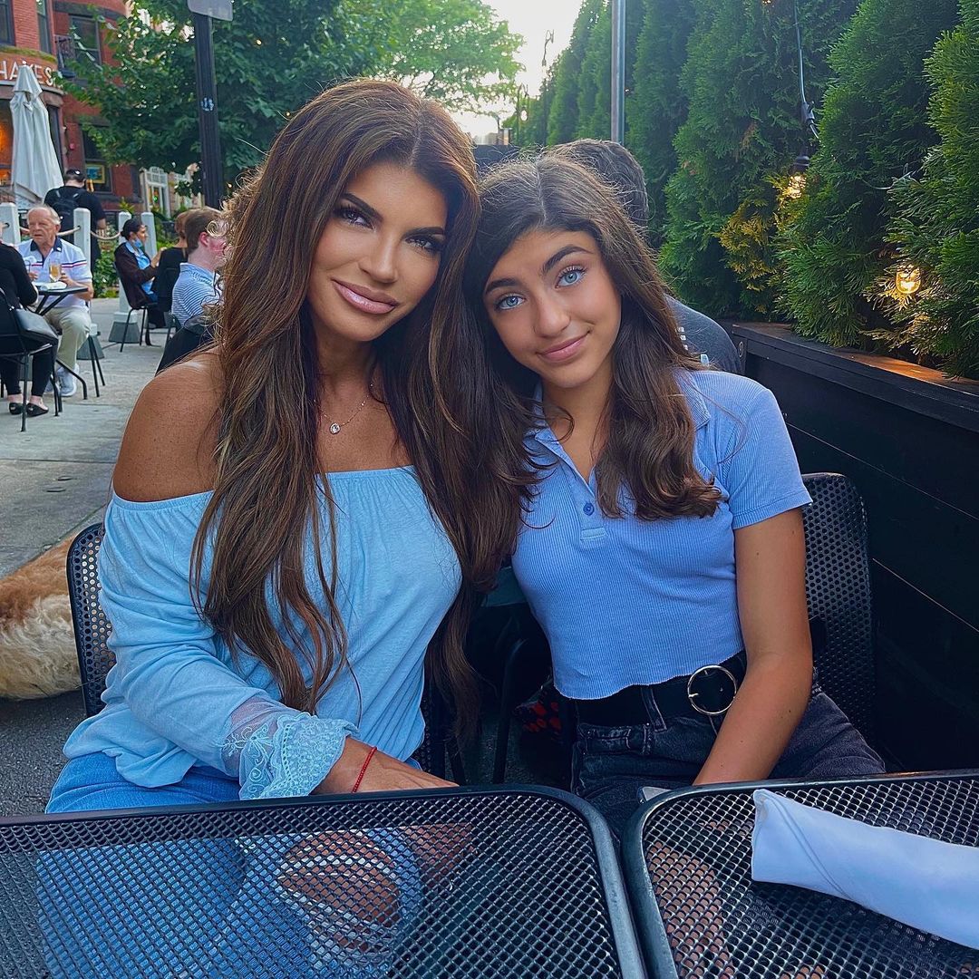 RHONJ's Teresa Giudice twins with her youngest daughter Audriana, 12