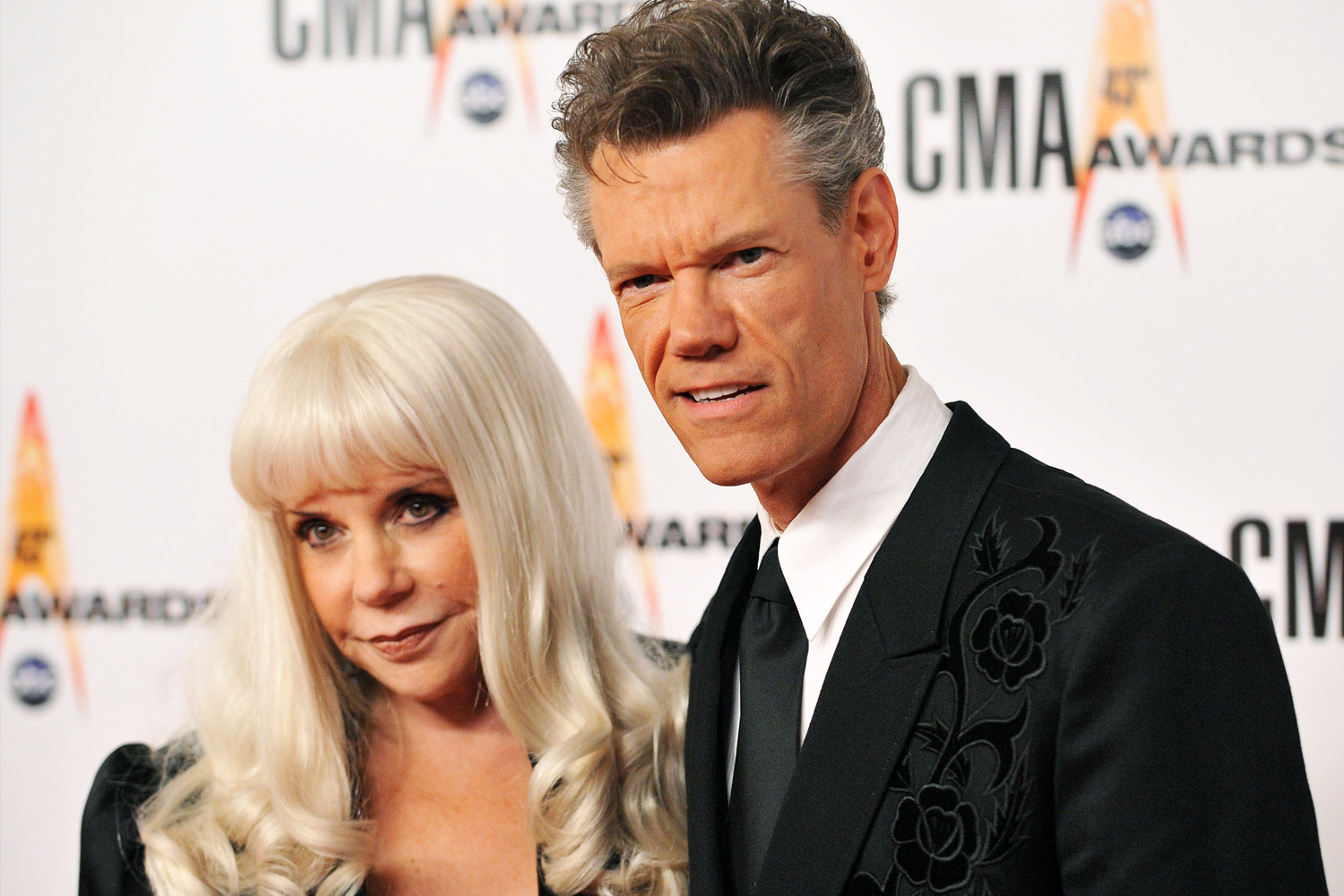 Who is Randy Travis' exwife Elizabeth Hatcher? The US Sun