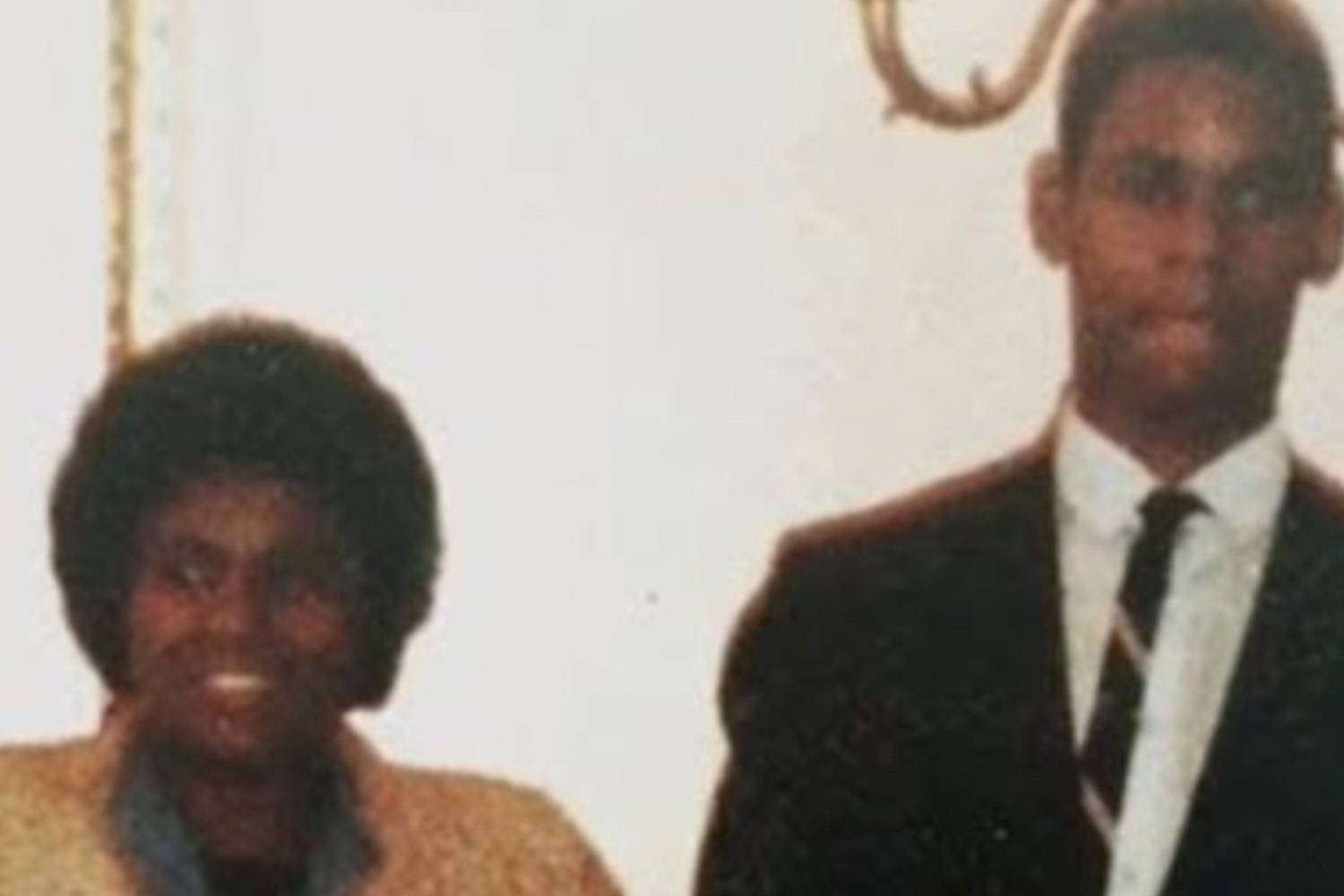 Who was R Kelly's mother, Joanne Kelly? The US Sun