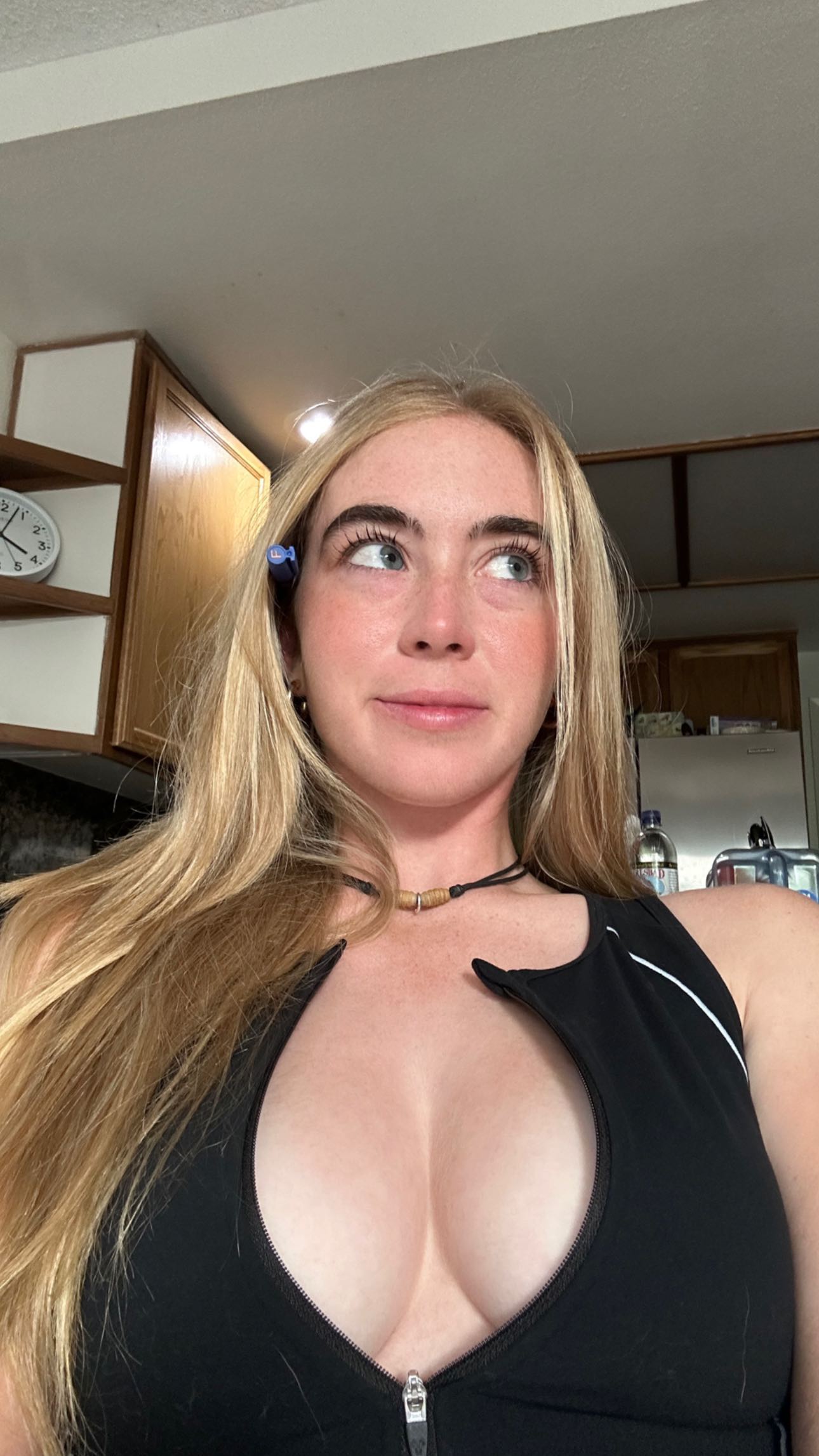 Grace Charis joins no bra club as golf influencer leaves little to imagination in zippeddown