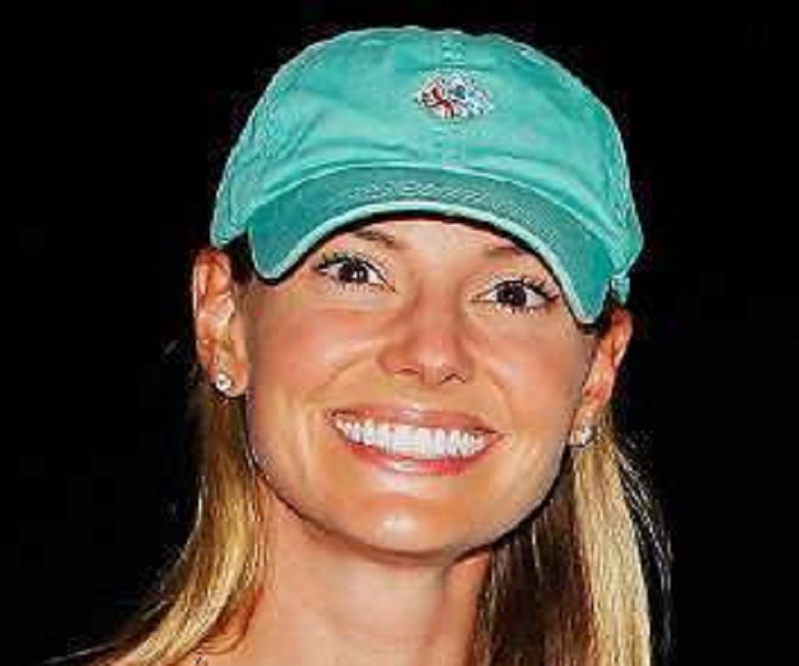 Erica Stoll Biography Facts, Childhood, Family Life & Achievements