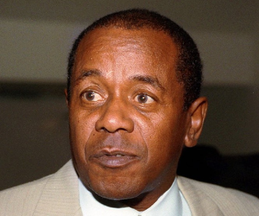 Flip Wilson Biography Childhood, Life Achievements & Timeline