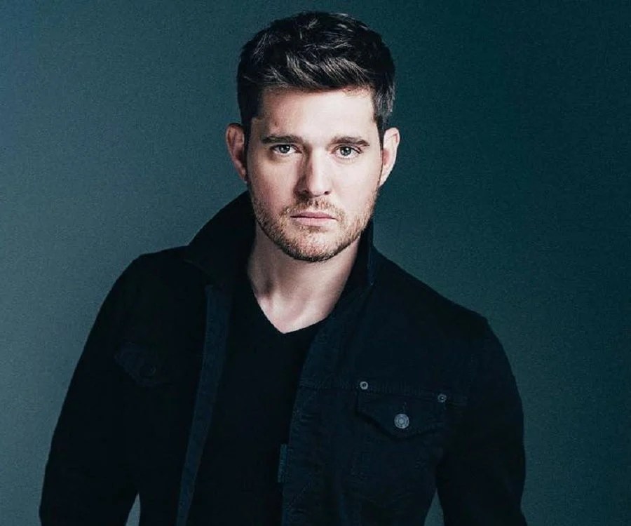 Michael Bublé Biography Facts, Childhood, Family Life & Achievements