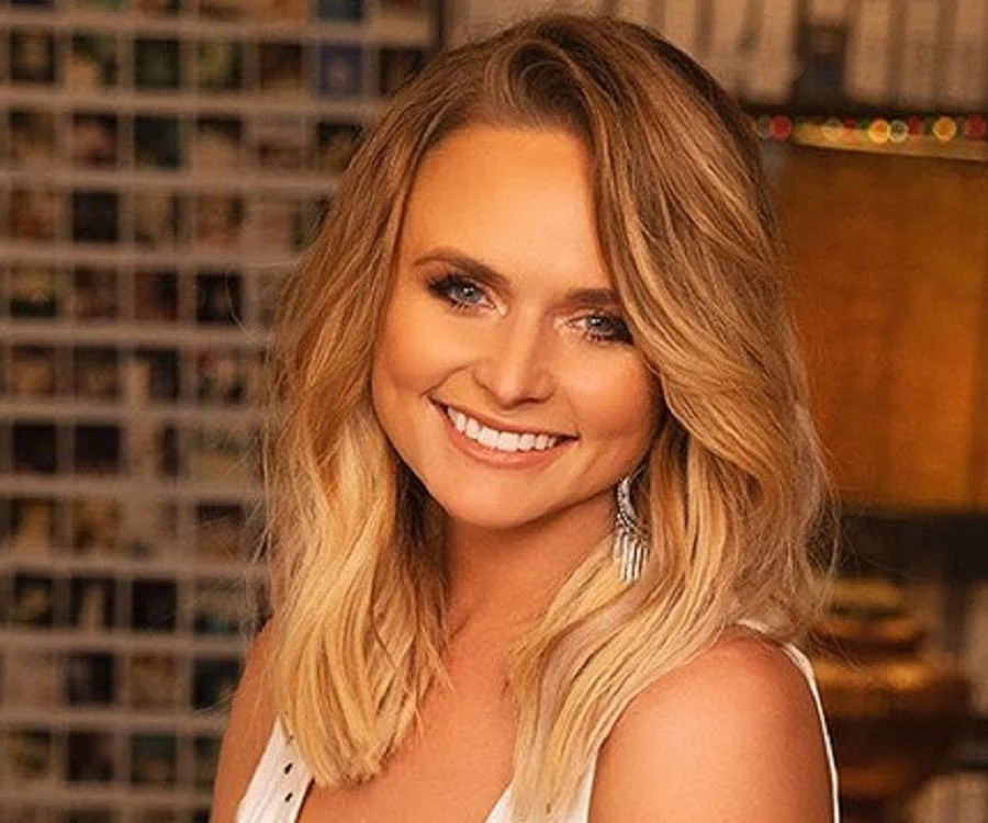 Miranda Lambert Biography Facts, Childhood, Family Life & Achievements