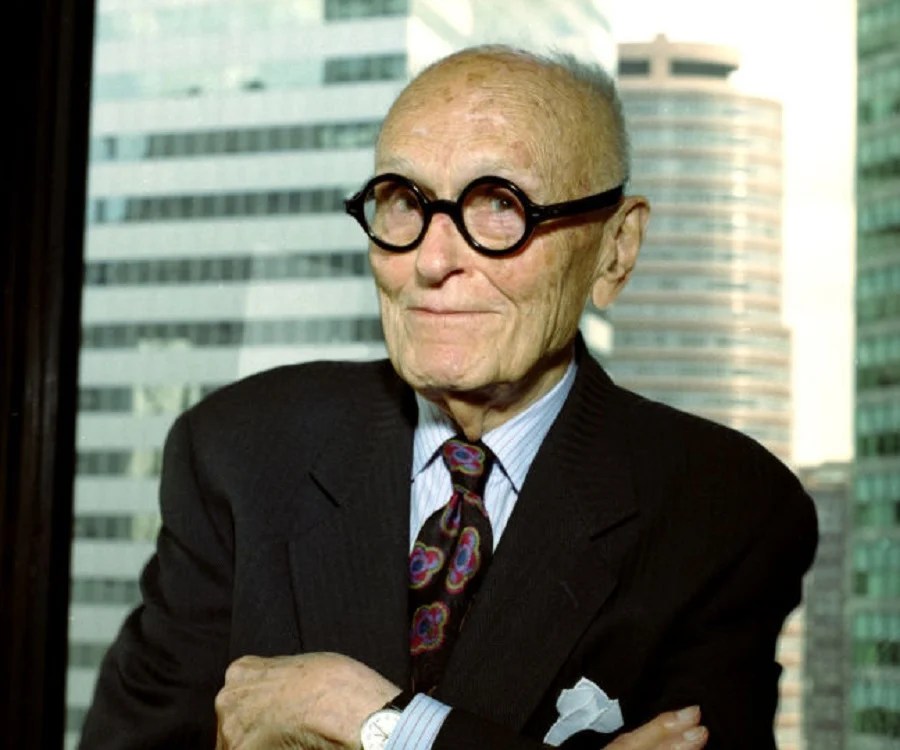 Philip Johnson Biography Childhood, Life Achievements & Timeline