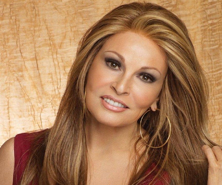 Raquel Welch Biography Facts, Childhood, Family Life & Achievements