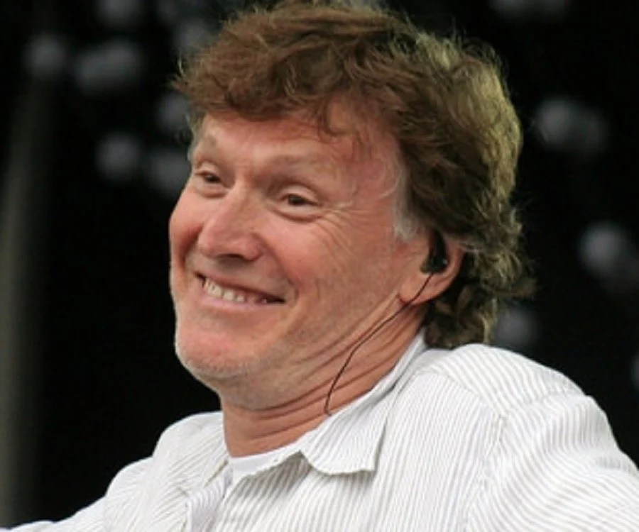 Steve Winwood Biography Facts, Childhood, Family Life & Achievements