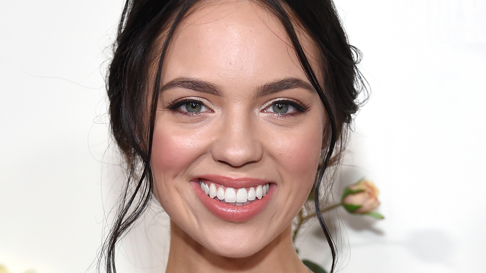 Here's What Claudia Sulewski's Net Worth Really Is