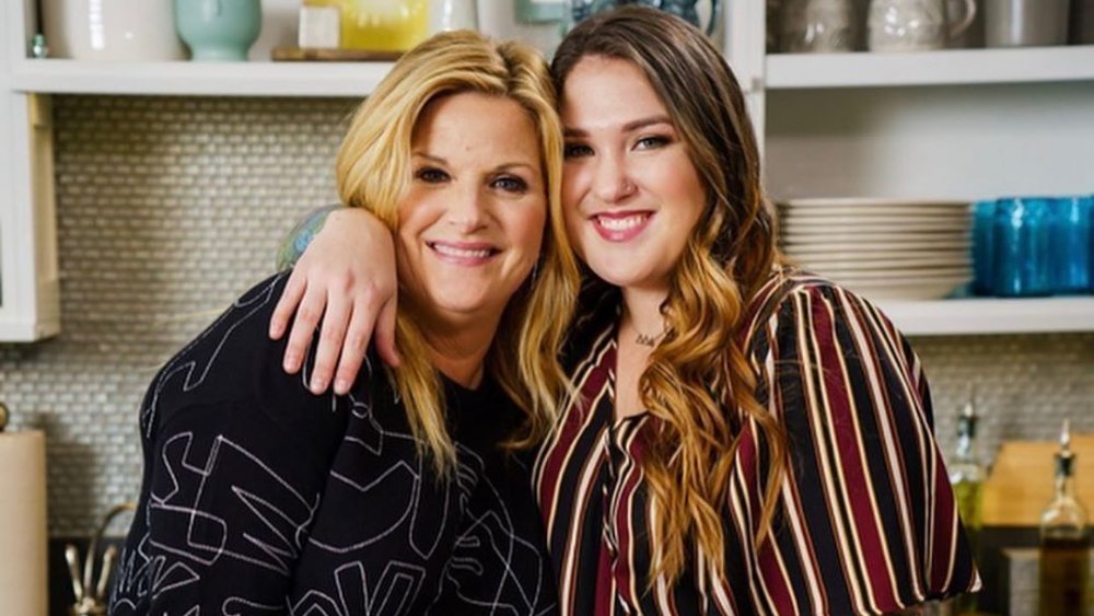 Inside The Relationship Between Trisha Yearwood And Her Stepdaughters